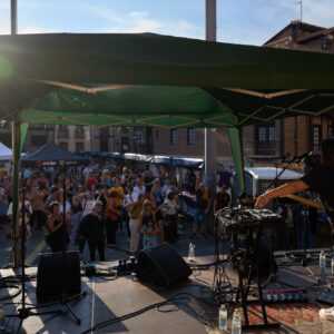 AztarnaJhanaBeat_A741723Donca